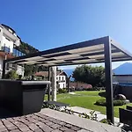 Mari Villa