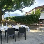 Mari Dervio